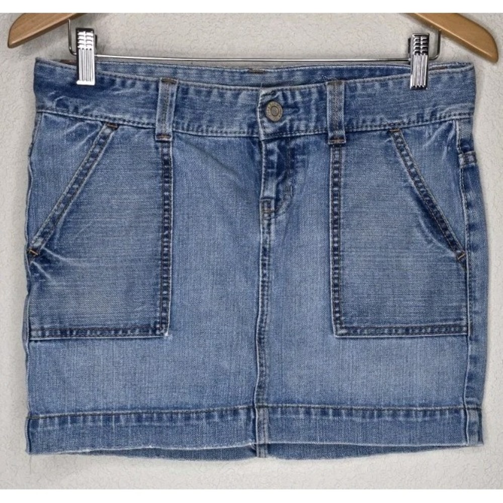 Gap 1969 Denim Mini Skirt Woman 6 Buckle Detail Dark Med Wash Y2K Jean